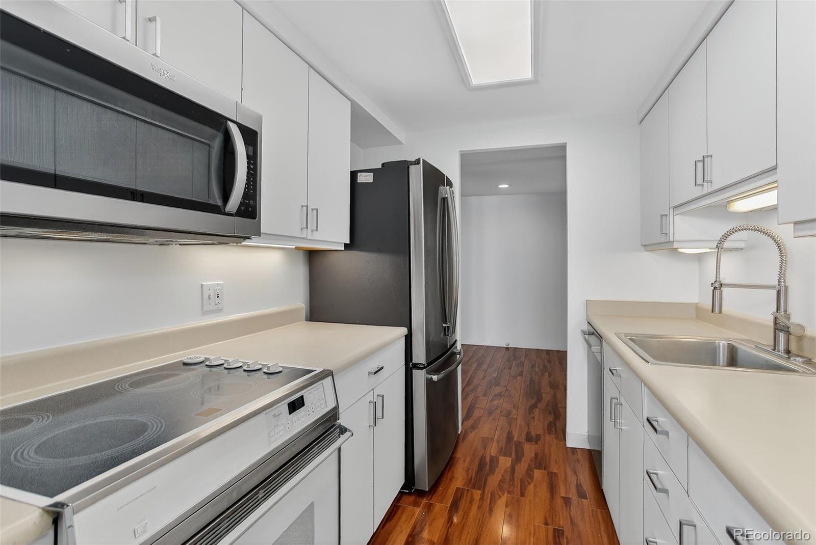 MLS Image #8 for 955  eudora street 1601,denver, Colorado
