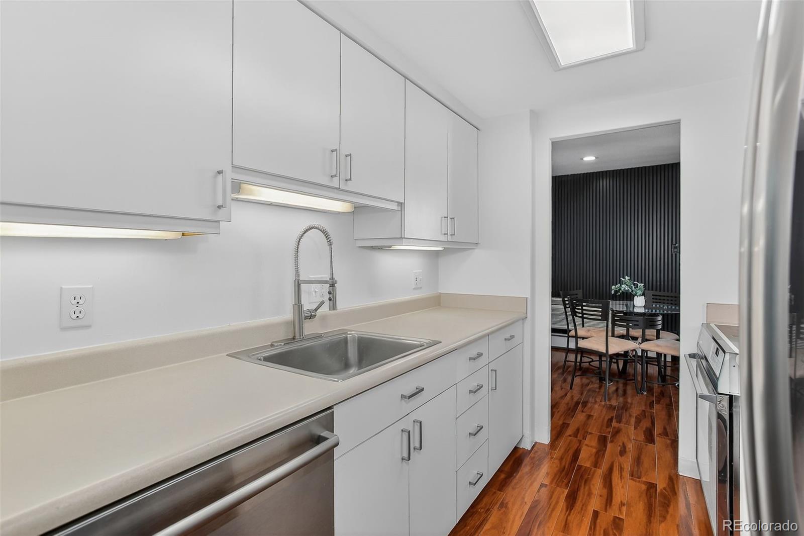MLS Image #9 for 955  eudora street 1601,denver, Colorado