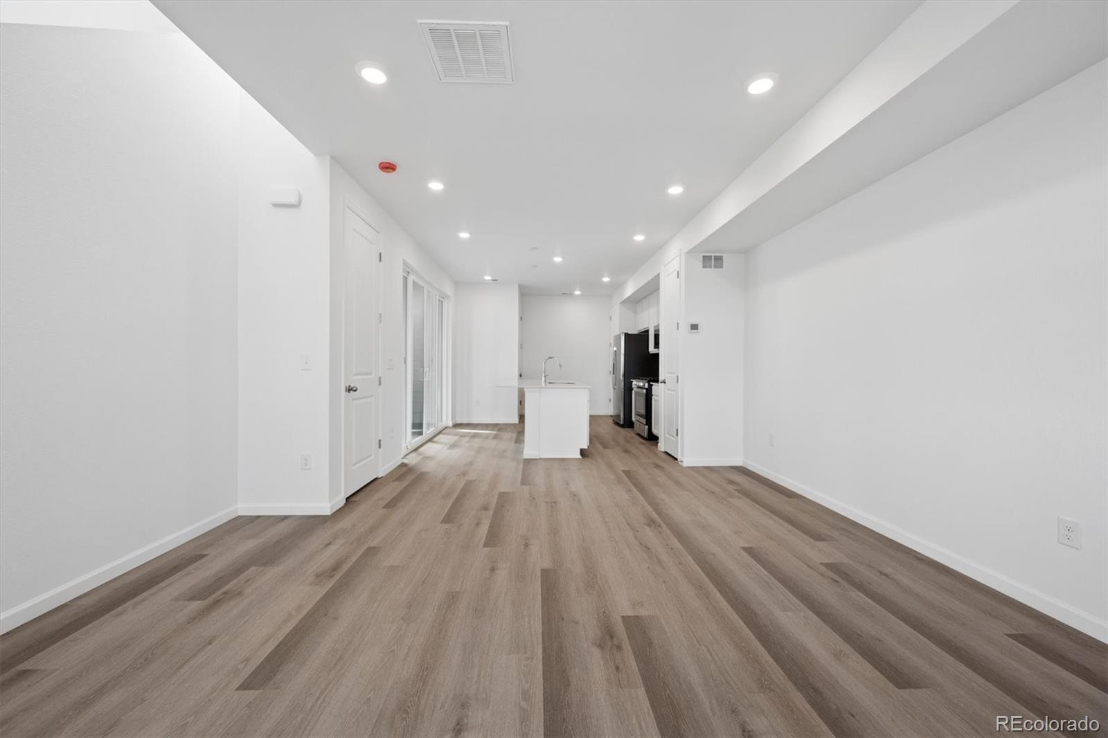 MLS Image #1 for 6629 n netherland street,aurora, Colorado