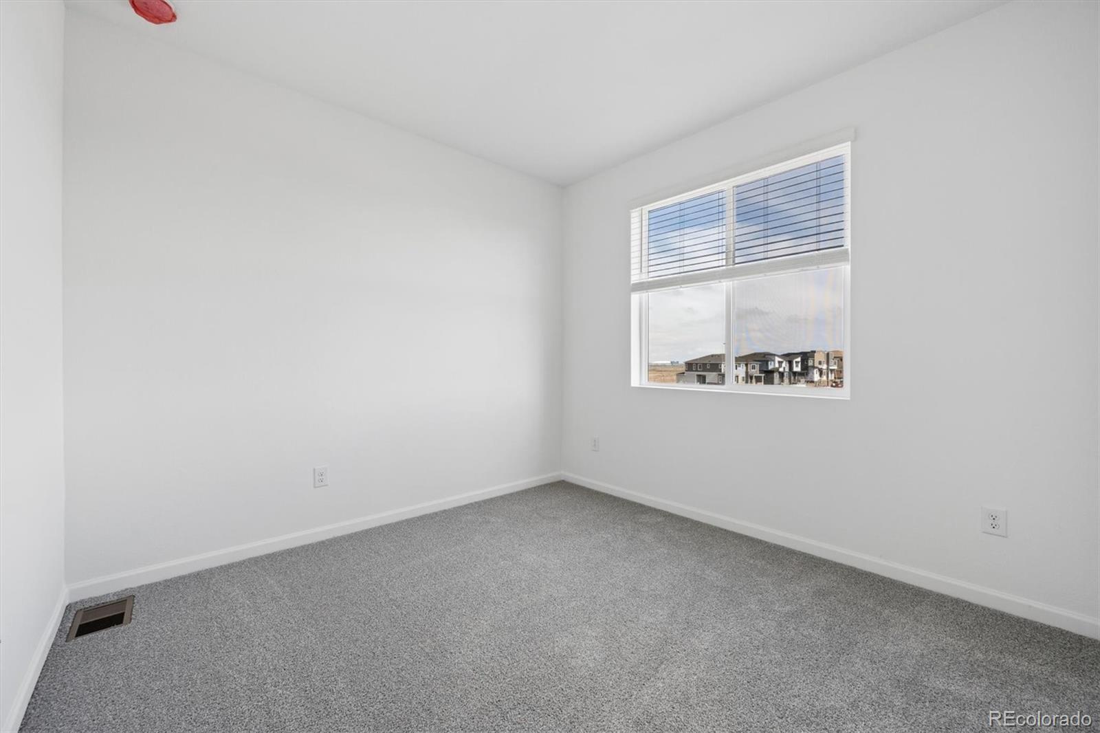 MLS Image #10 for 6629 n netherland street,aurora, Colorado