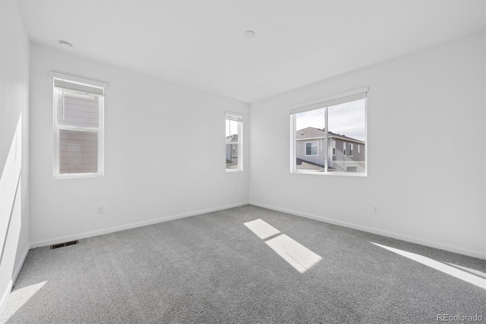 MLS Image #15 for 6629 n netherland street,aurora, Colorado