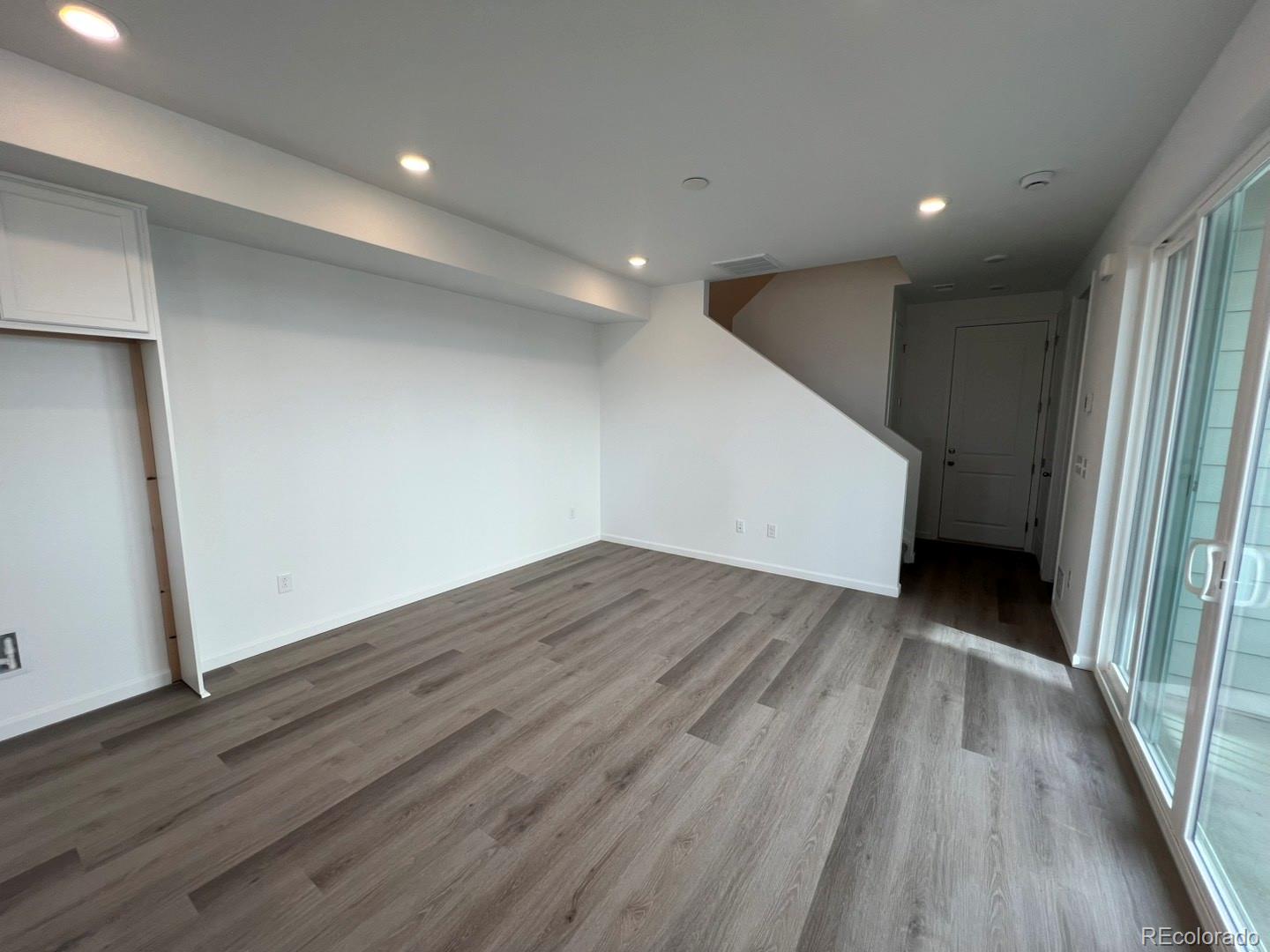 MLS Image #3 for 6649 n netherland street,aurora, Colorado