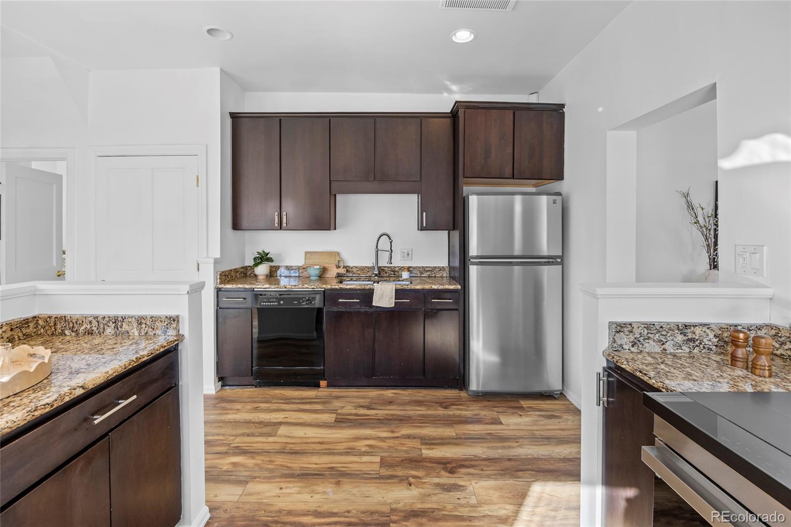 MLS Image #9 for 4405  perry street,denver, Colorado