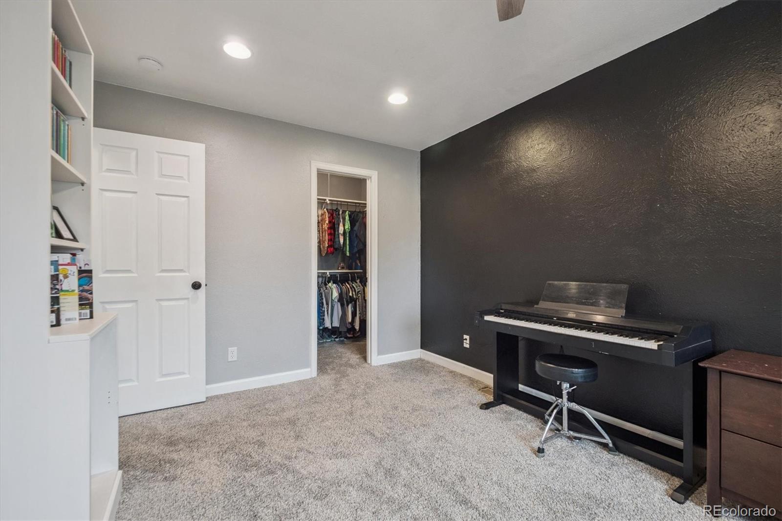 MLS Image #8 for 3931 s uravan street,aurora, Colorado