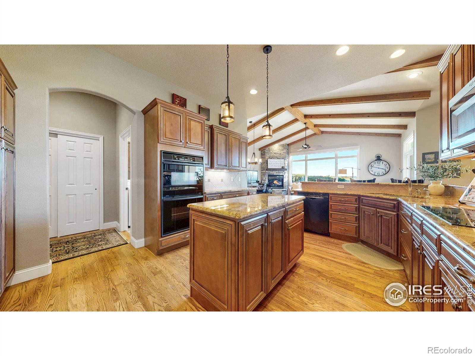 MLS Image #12 for 2003  kaplan drive,windsor, Colorado