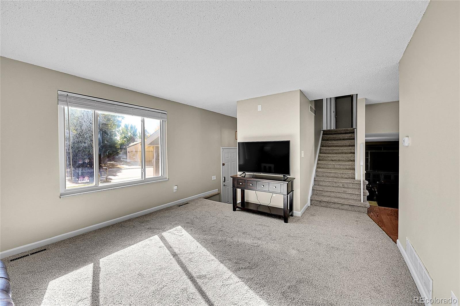 MLS Image #5 for 17037 e progress circle,centennial, Colorado