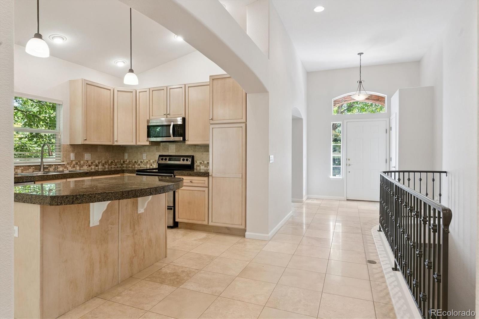MLS Image #2 for 7127 s versailles street,aurora, Colorado