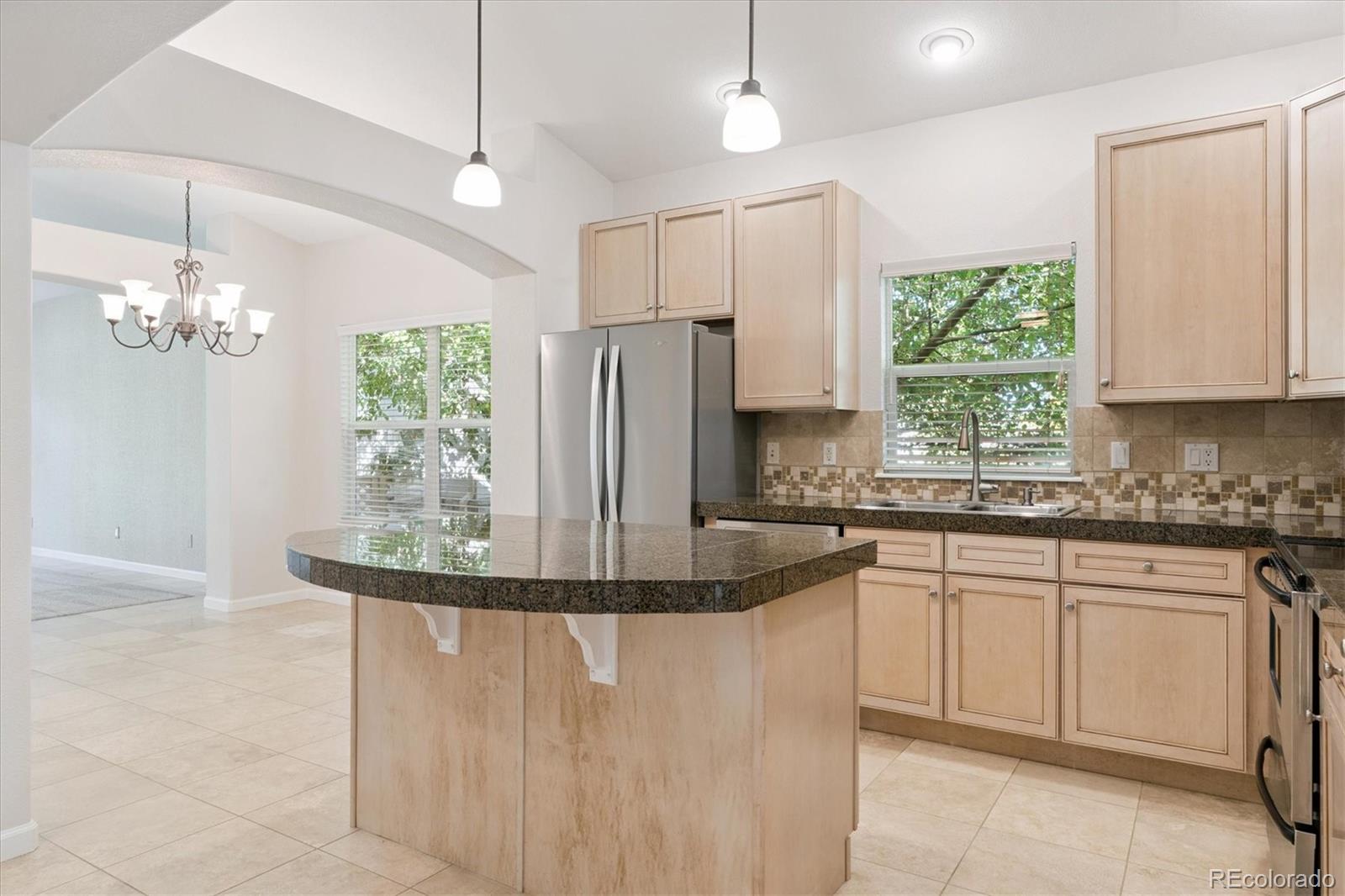 MLS Image #5 for 7127 s versailles street,aurora, Colorado