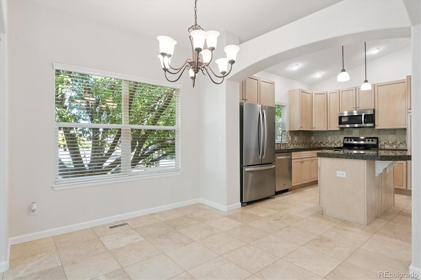 MLS Image #9 for 7127 s versailles street,aurora, Colorado