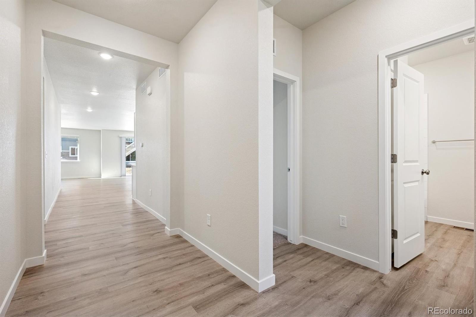 MLS Image #11 for 3363 n irvington street,aurora, Colorado