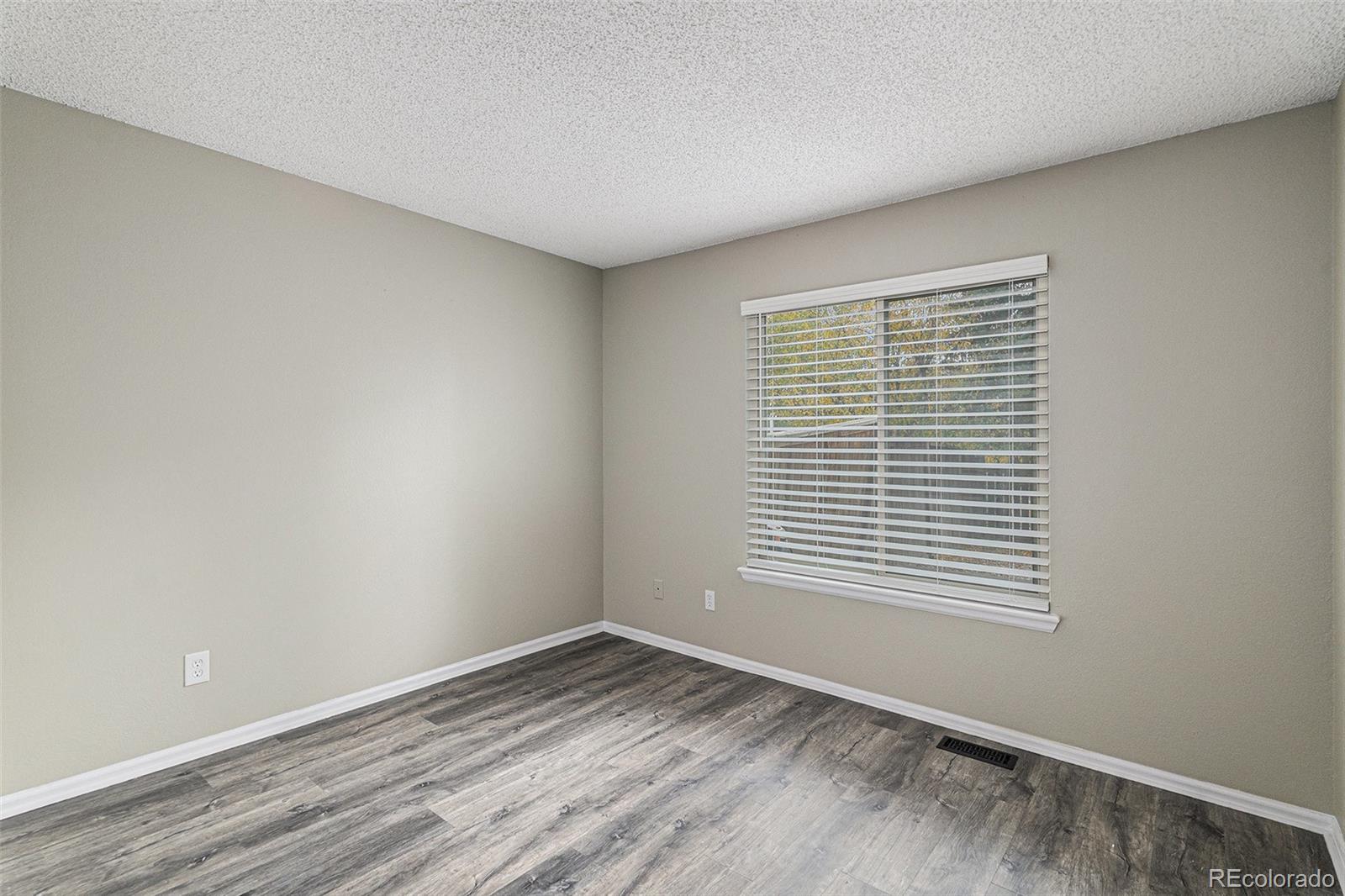 MLS Image #15 for 8503  redstone street ,highlands ranch, Colorado