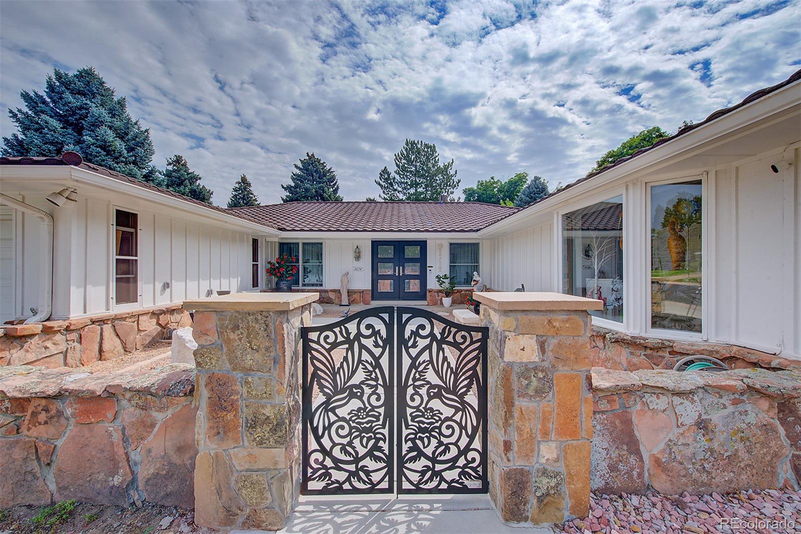 MLS Image #0 for 3874 s peach way,denver, Colorado