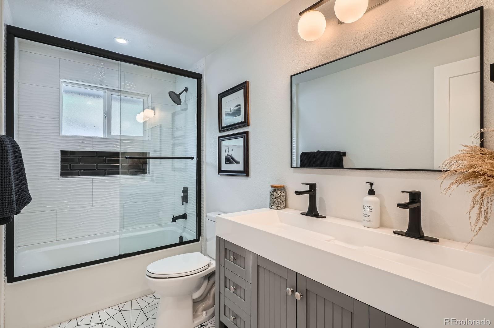 MLS Image #15 for 11144 w 27th avenue,lakewood, Colorado