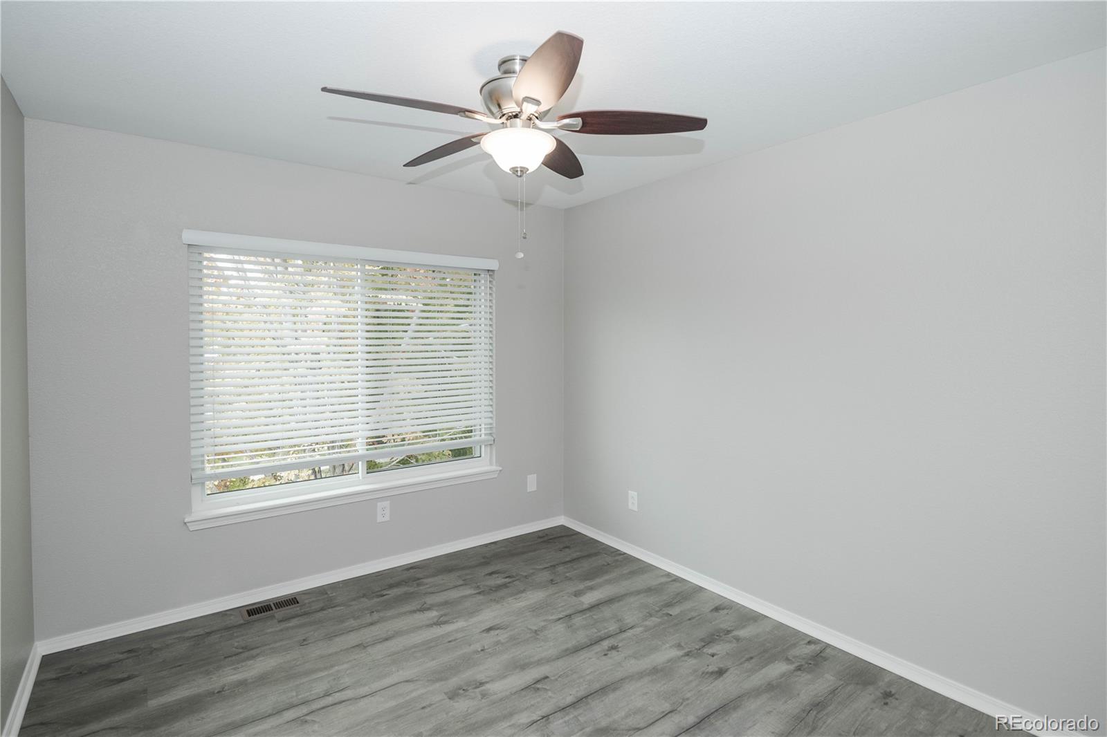 MLS Image #22 for 16975 e arkansas avenue,aurora, Colorado