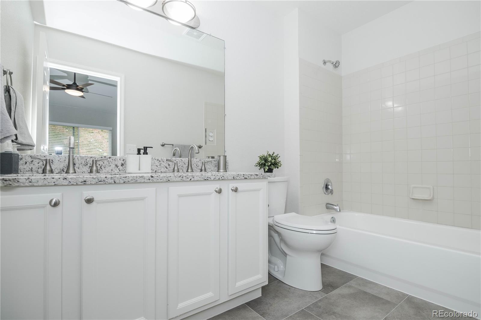 MLS Image #29 for 16975 e arkansas avenue,aurora, Colorado