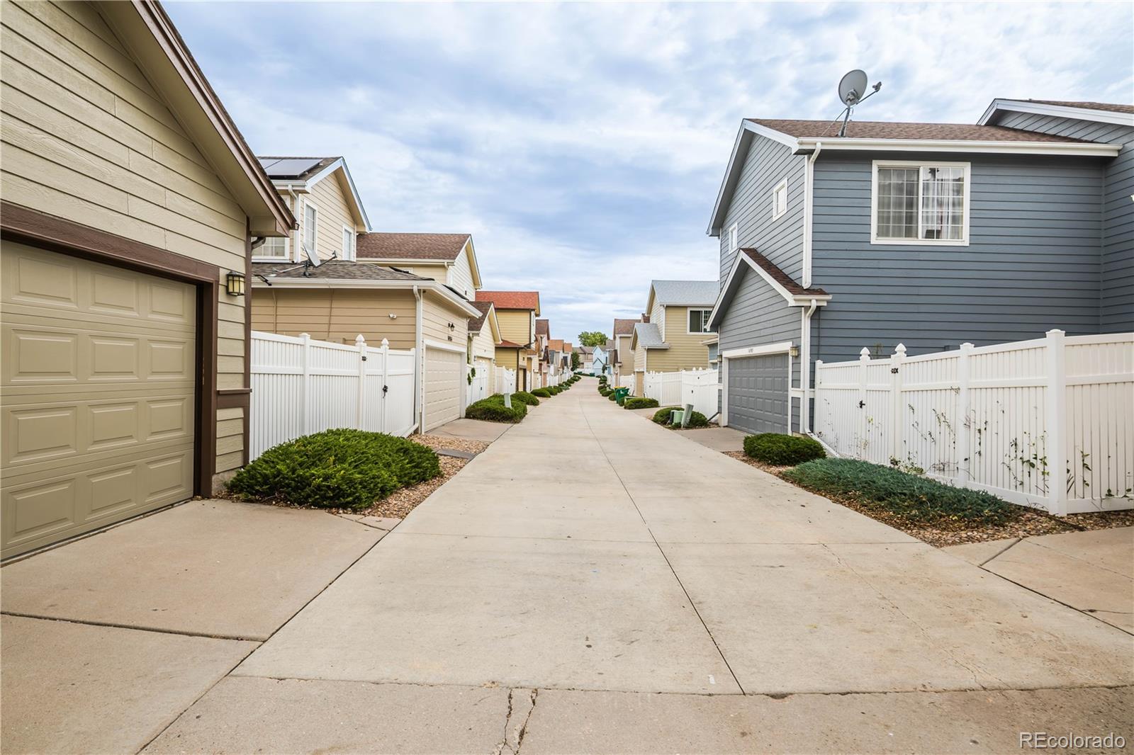 MLS Image #34 for 16975 e arkansas avenue,aurora, Colorado