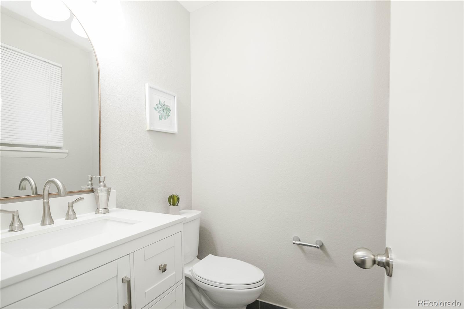 MLS Image #20 for 637 s worchester street,aurora, Colorado