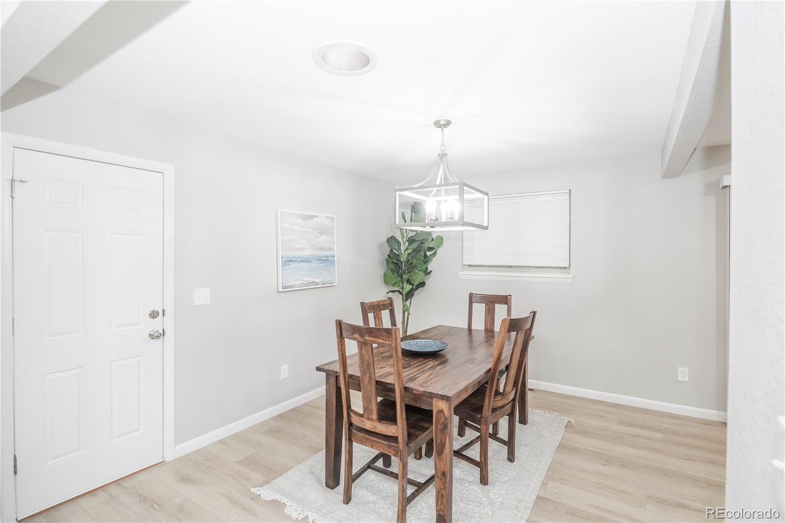 MLS Image #8 for 637 s worchester street,aurora, Colorado