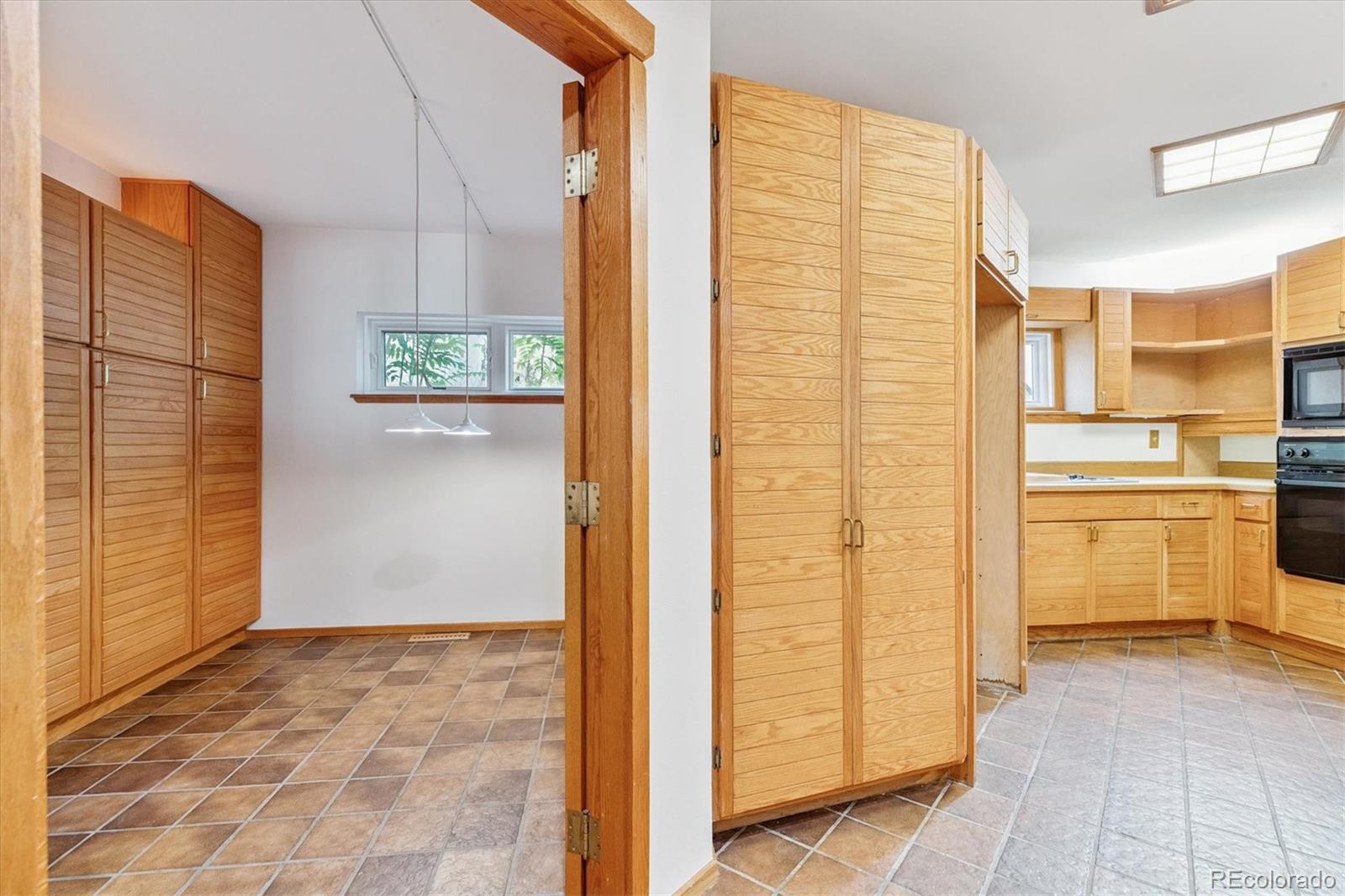 MLS Image #16 for 5305 e dakota avenue,denver, Colorado