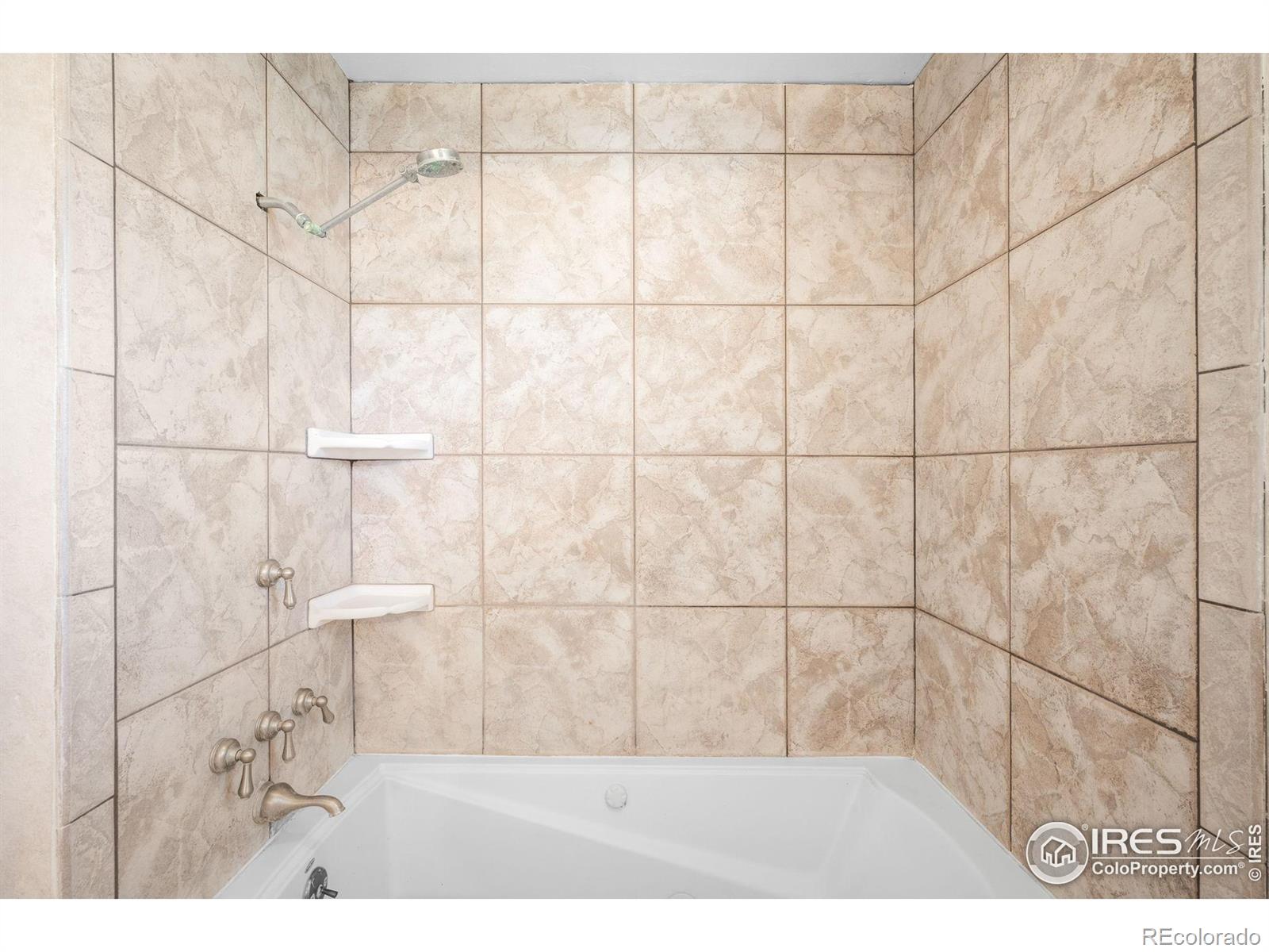 MLS Image #18 for 12940 w 75th avenue,arvada, Colorado
