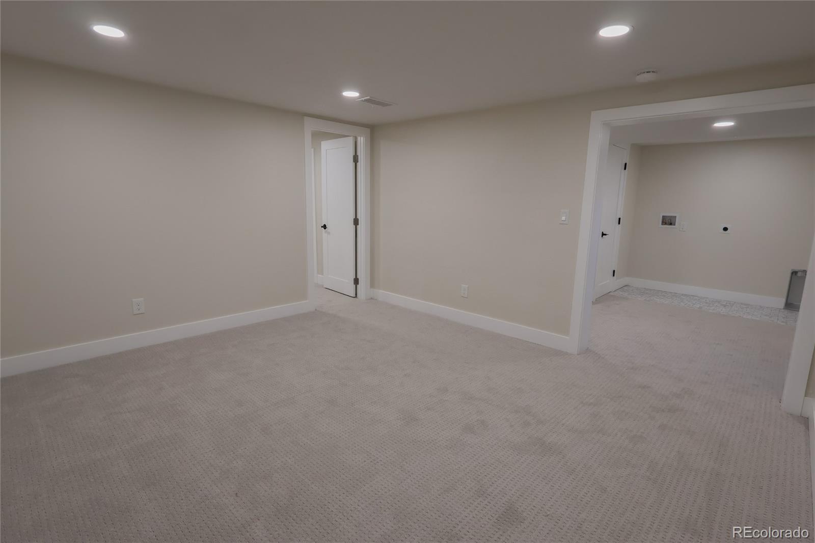 MLS Image #10 for 1045  locust street,denver, Colorado