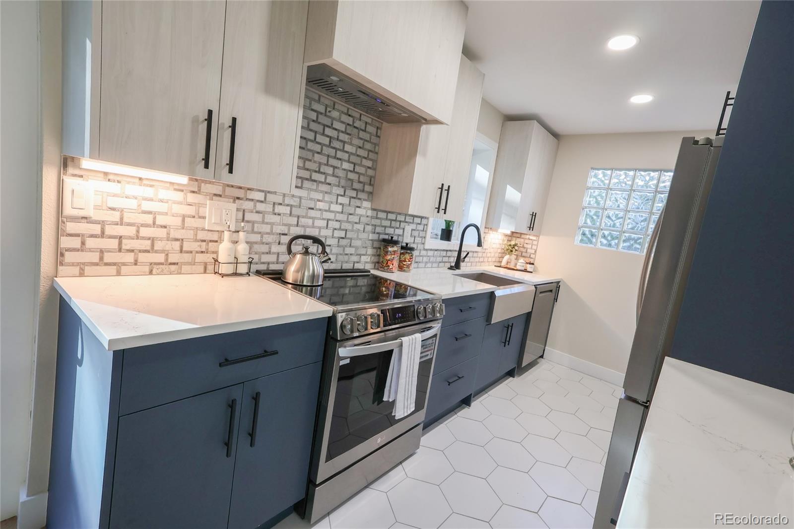 MLS Image #5 for 1045  locust street,denver, Colorado
