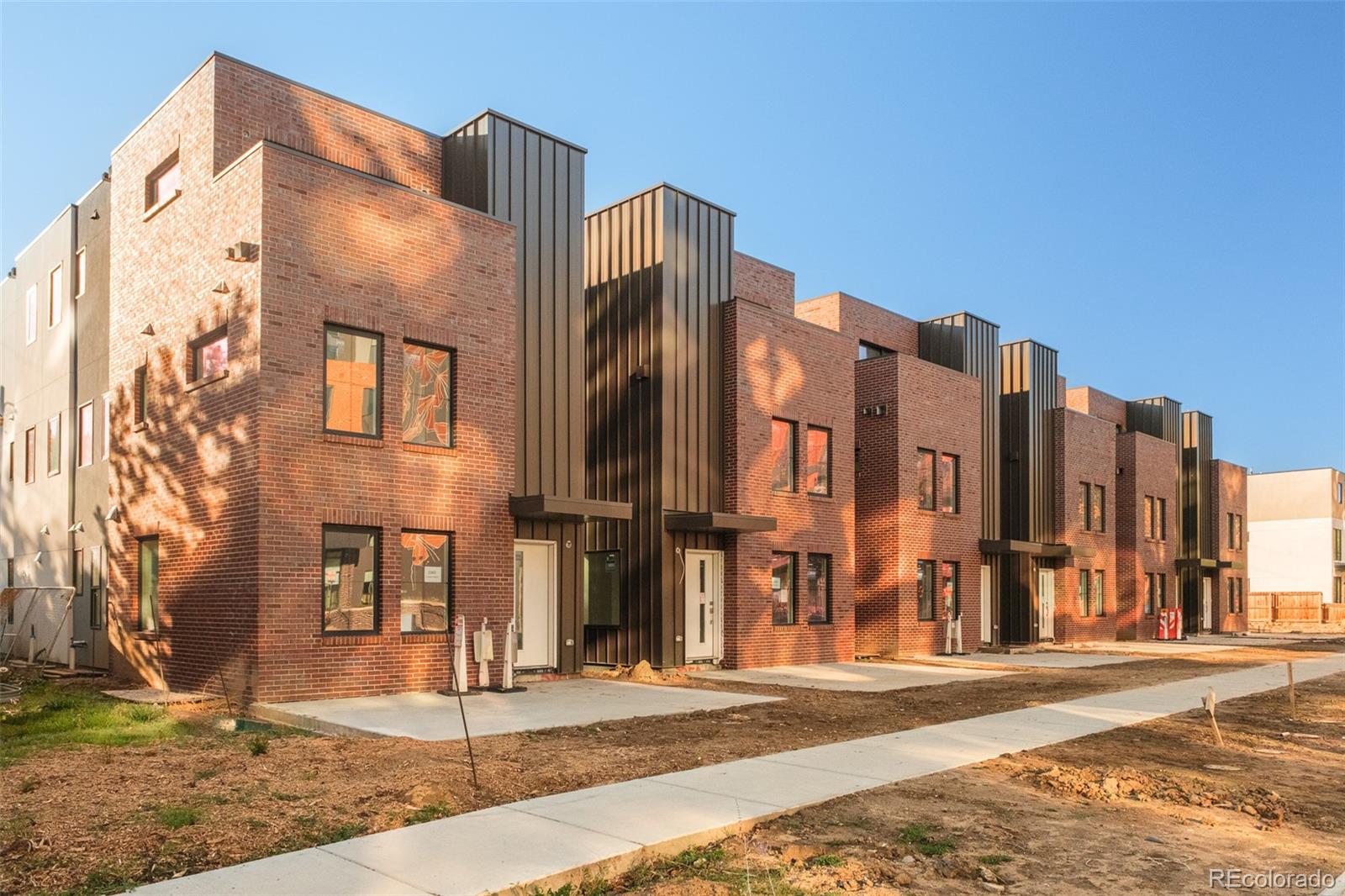 MLS Image #1 for 2363 s high street,denver, Colorado