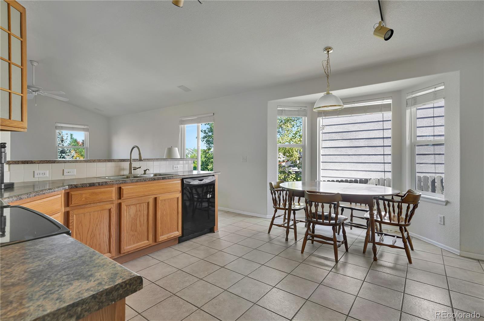 MLS Image #11 for 5973 s wenatchee street,aurora, Colorado