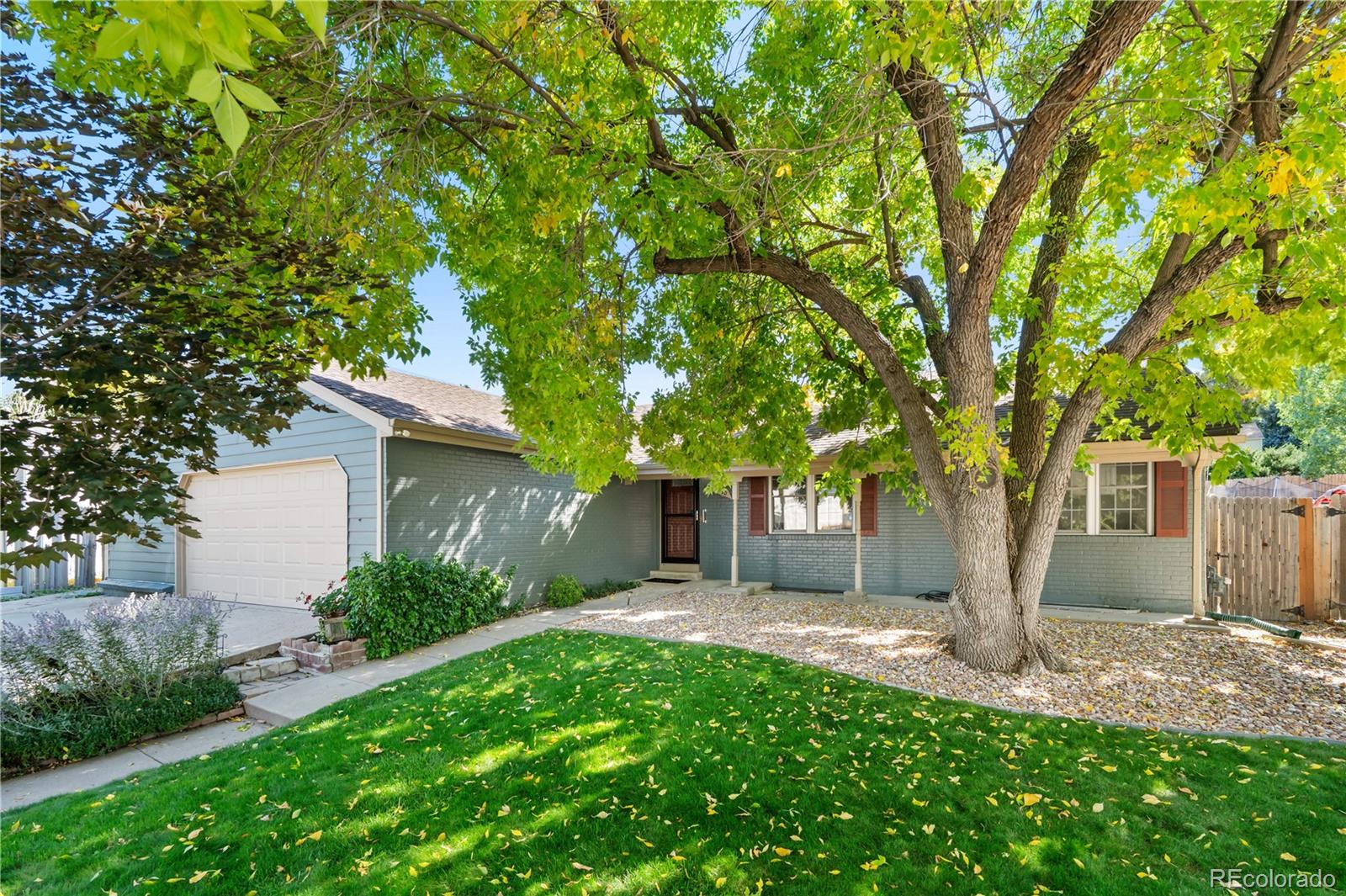 MLS Image #1 for 14490 e radcliff drive,aurora, Colorado