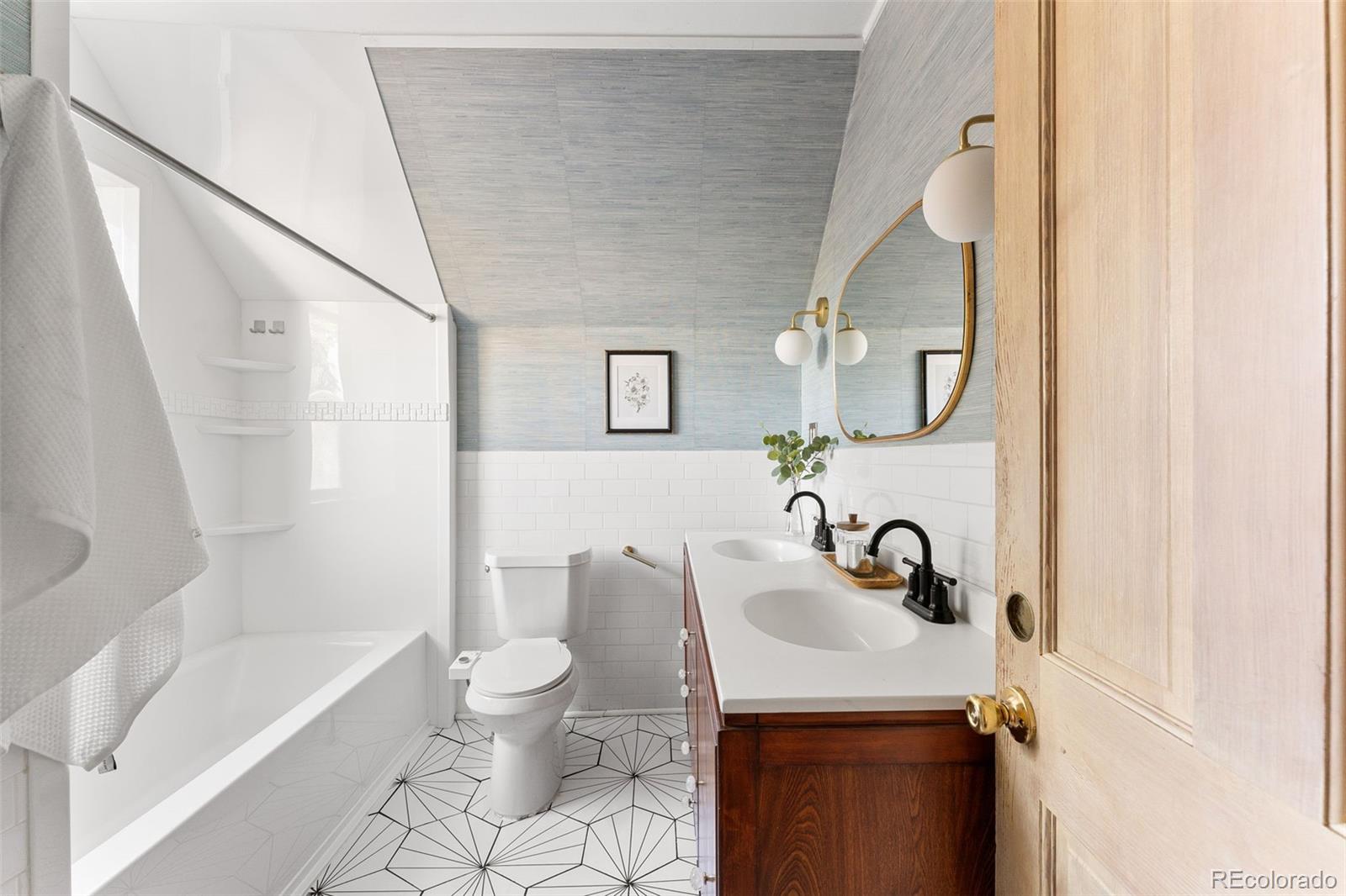 MLS Image #23 for 1523 e 30th avenue,denver, Colorado
