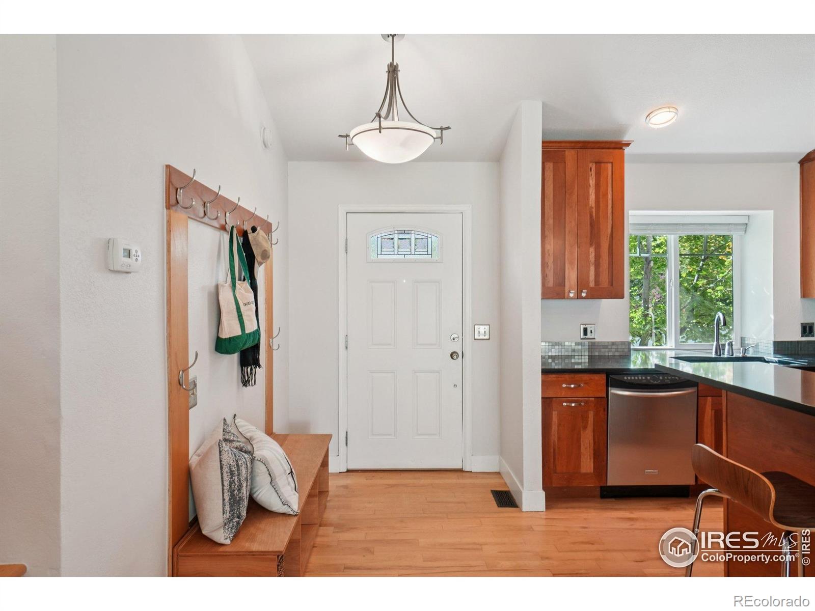 MLS Image #5 for 641 w dahlia street,louisville, Colorado