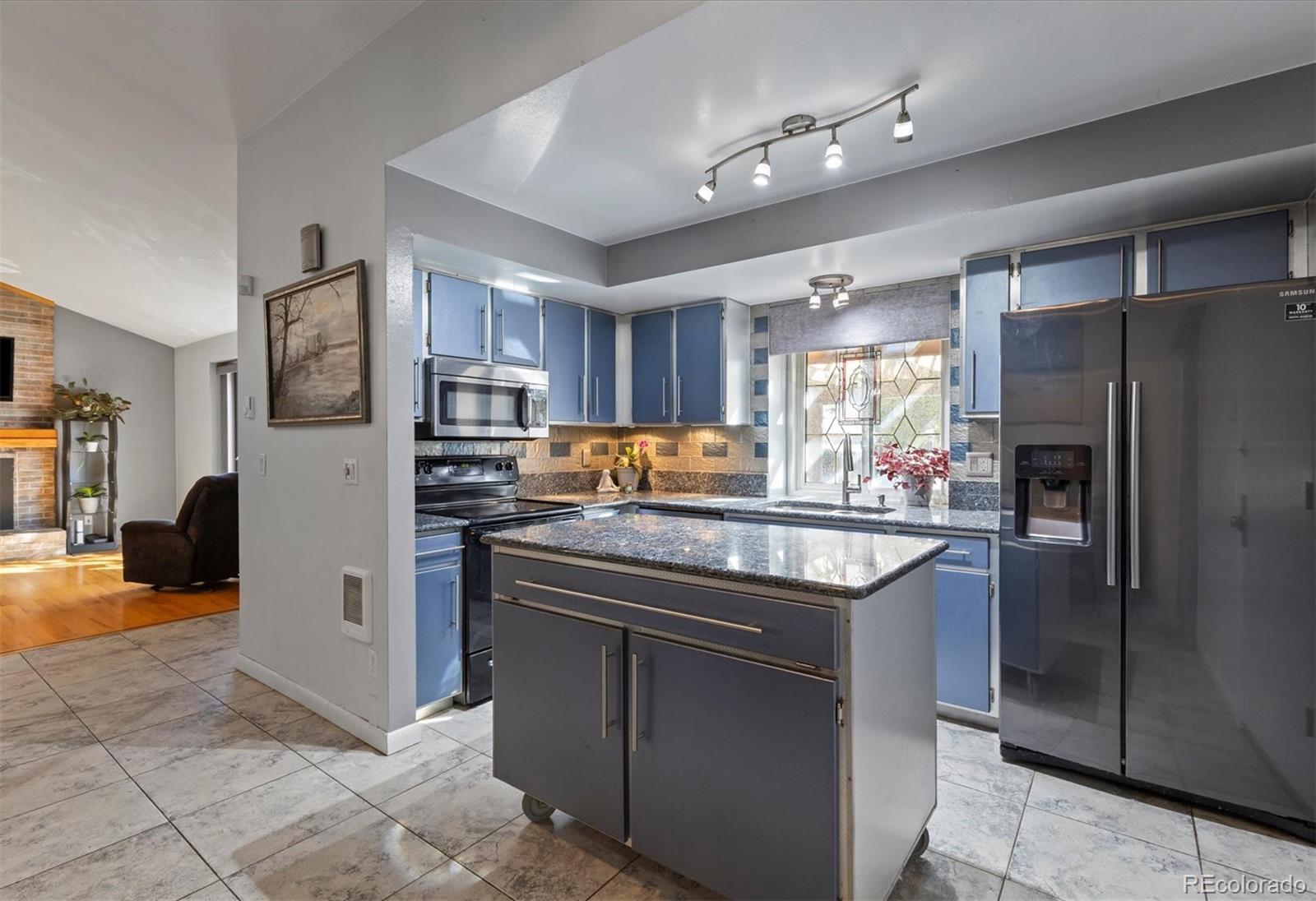 MLS Image #7 for 5005 s braun street,morrison, Colorado