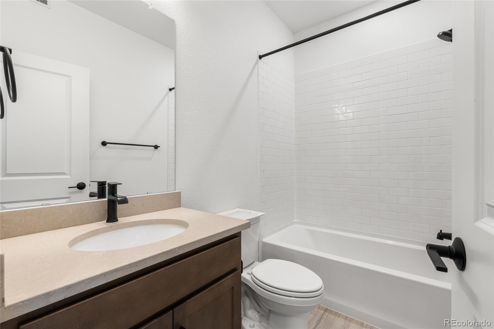 MLS Image #10 for 2161 s irvington street,aurora, Colorado