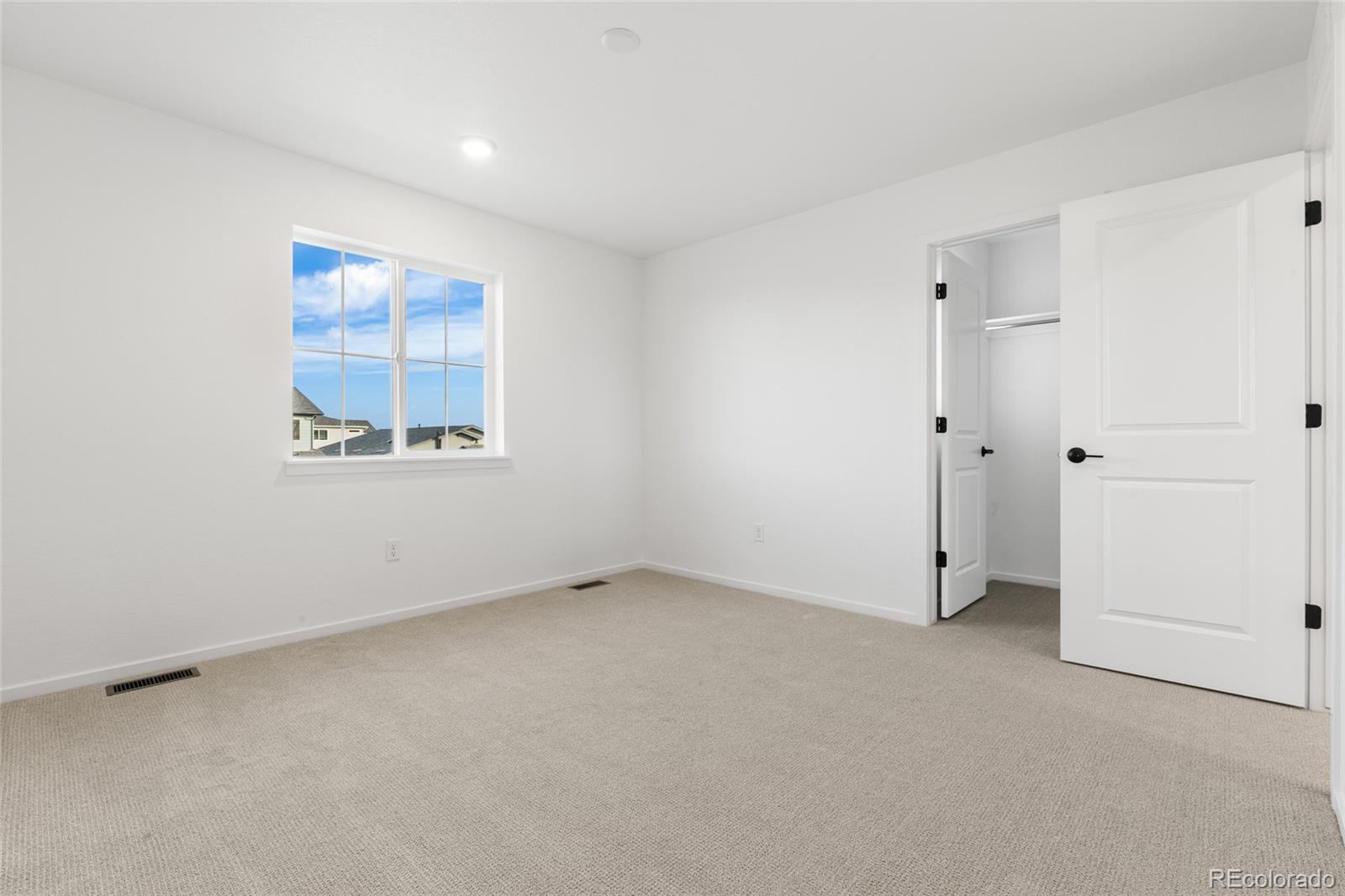 MLS Image #13 for 2161 s irvington street,aurora, Colorado