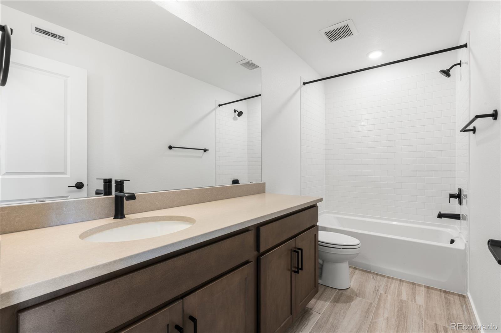 MLS Image #19 for 2161 s irvington street,aurora, Colorado
