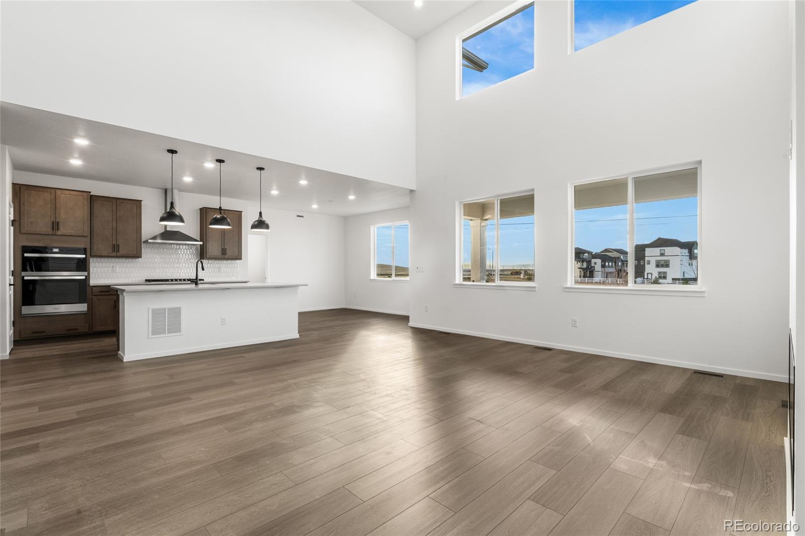 MLS Image #4 for 2161 s irvington street,aurora, Colorado