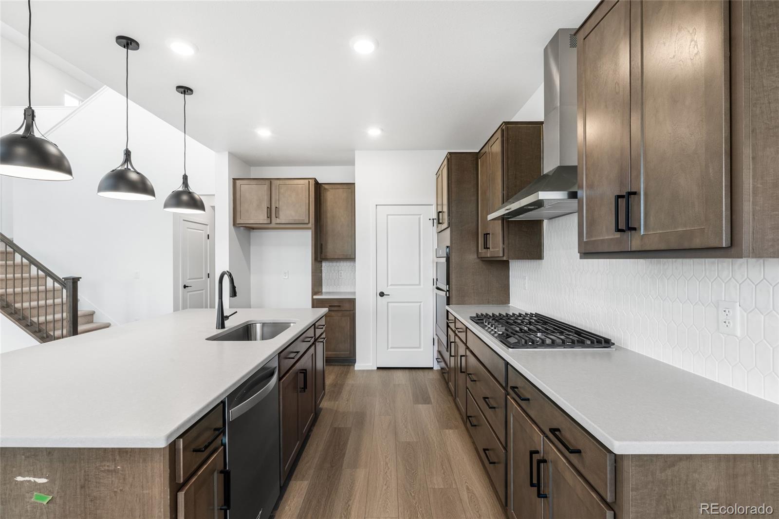 MLS Image #7 for 2161 s irvington street,aurora, Colorado
