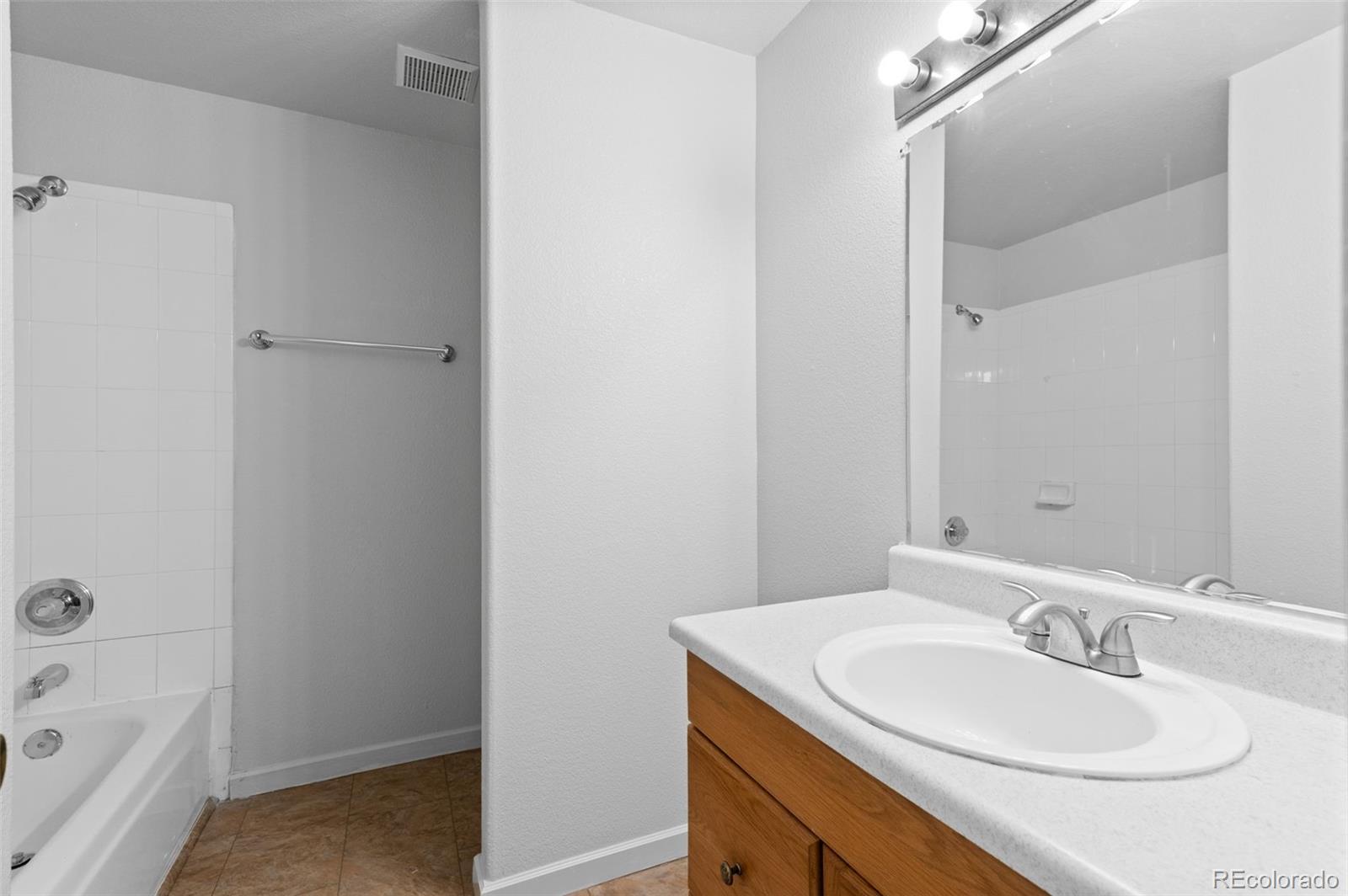 MLS Image #17 for 12327 e tennessee drive 107,aurora, Colorado
