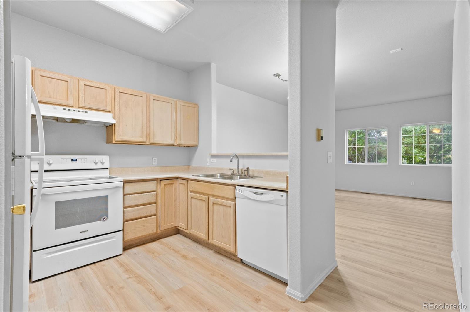 MLS Image #7 for 12327 e tennessee drive 107,aurora, Colorado