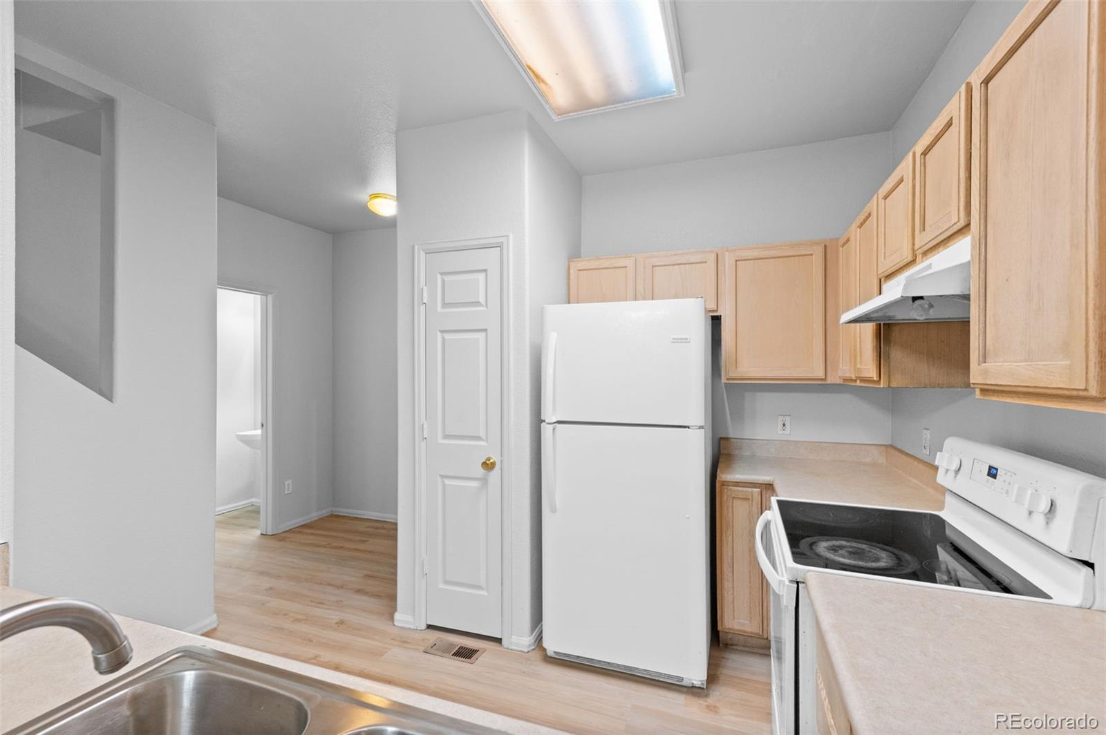 MLS Image #9 for 12327 e tennessee drive 107,aurora, Colorado