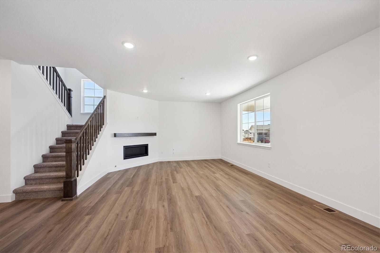 MLS Image #6 for 7096 e 126th place,thornton, Colorado