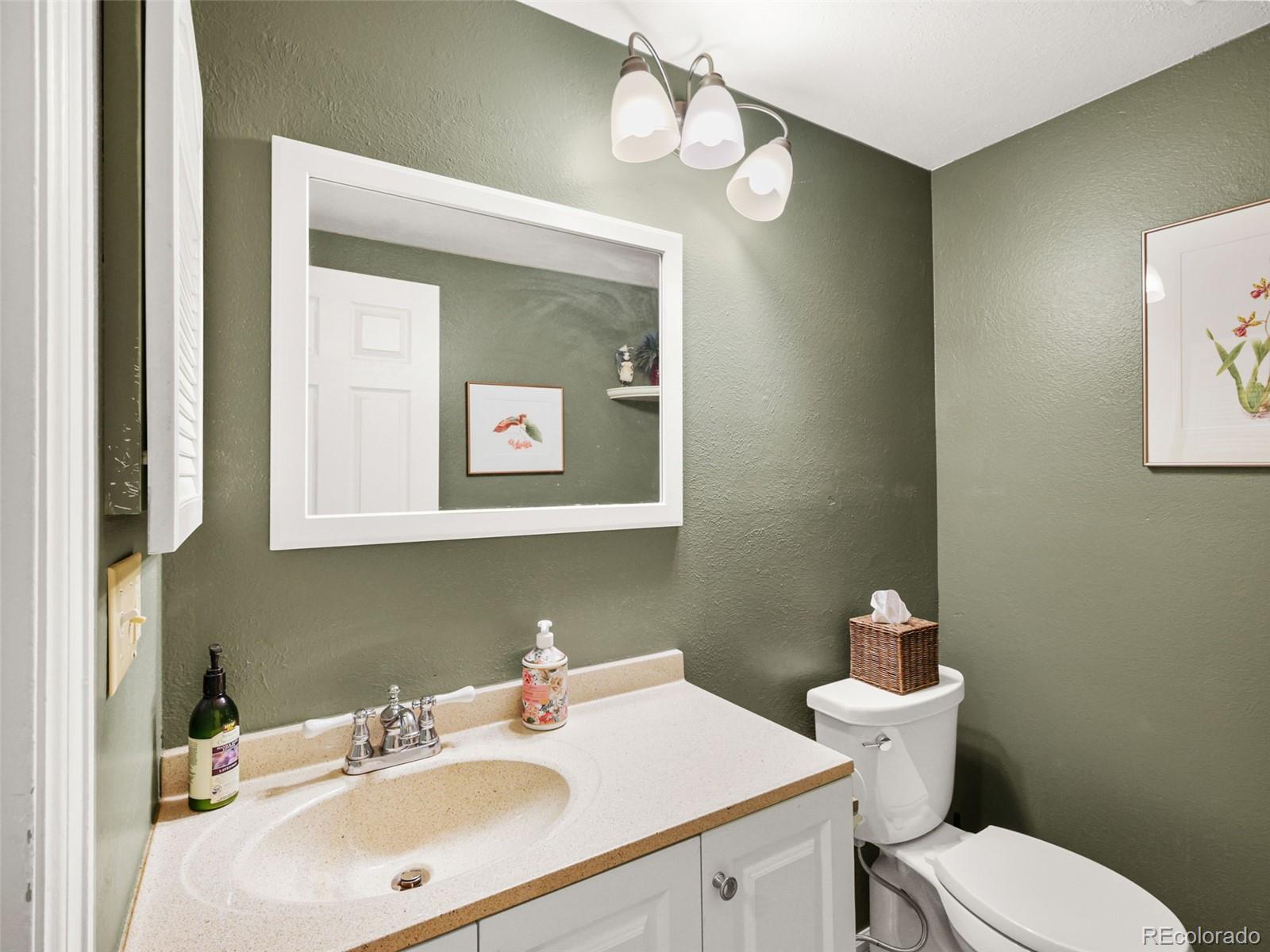 MLS Image #28 for 555 e jamison place,littleton, Colorado