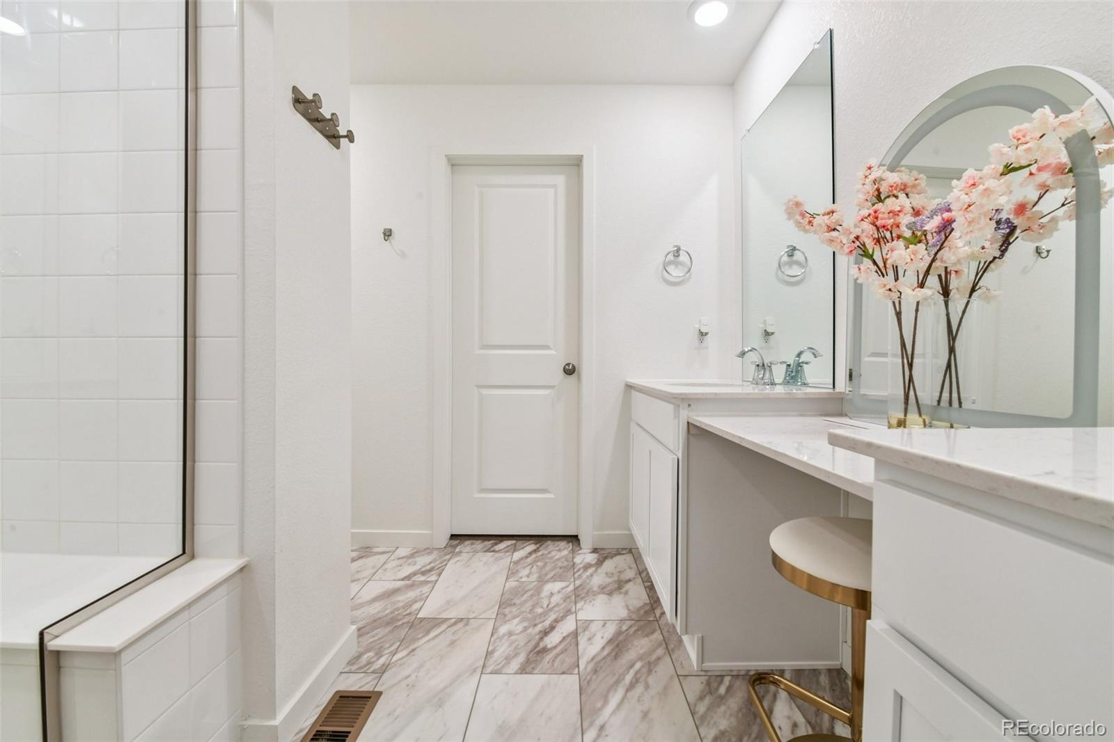 MLS Image #16 for 46545  orchard drive,bennett, Colorado