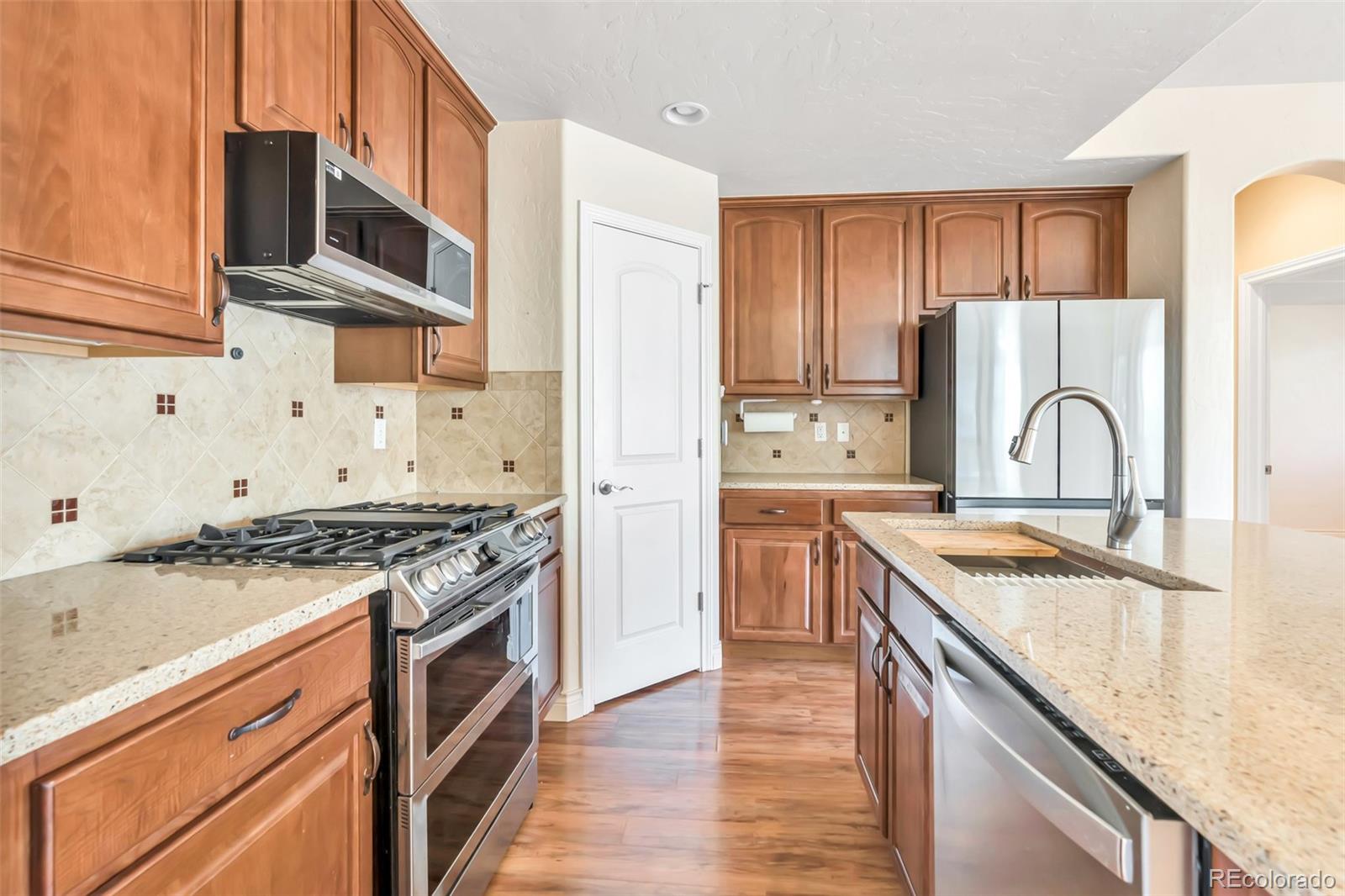 MLS Image #13 for 4415  echo court ,larkspur, Colorado