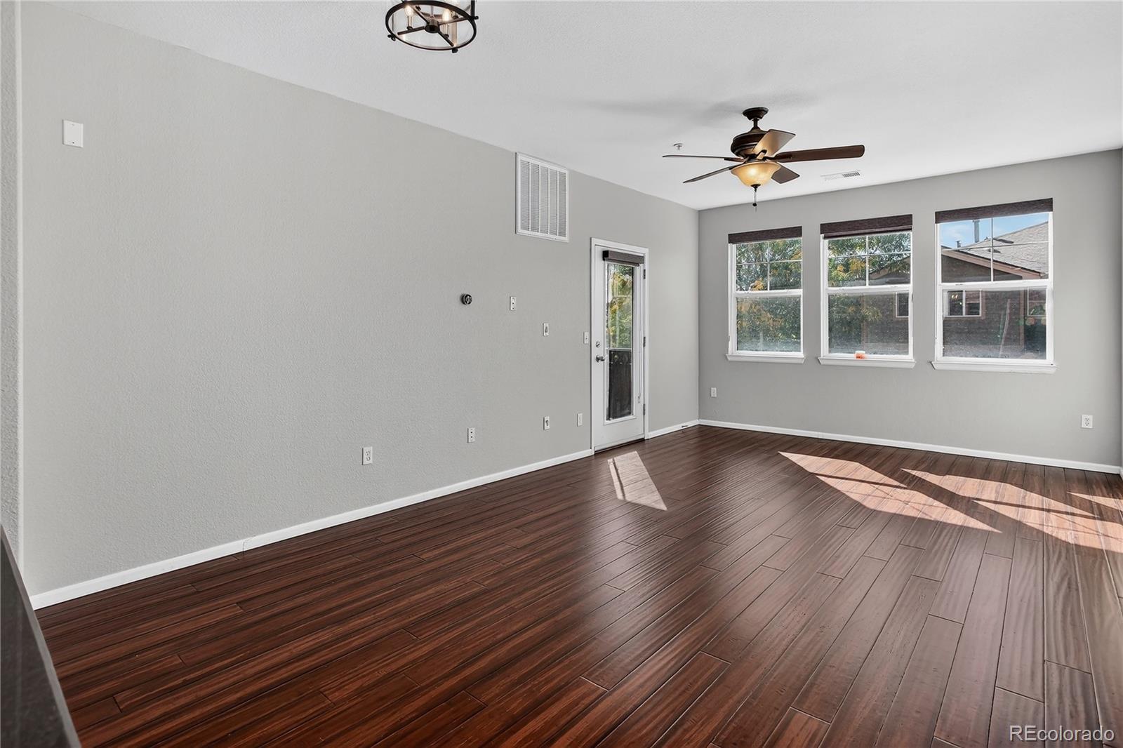 MLS Image #11 for 9633 e 5th avenue 10208,denver, Colorado