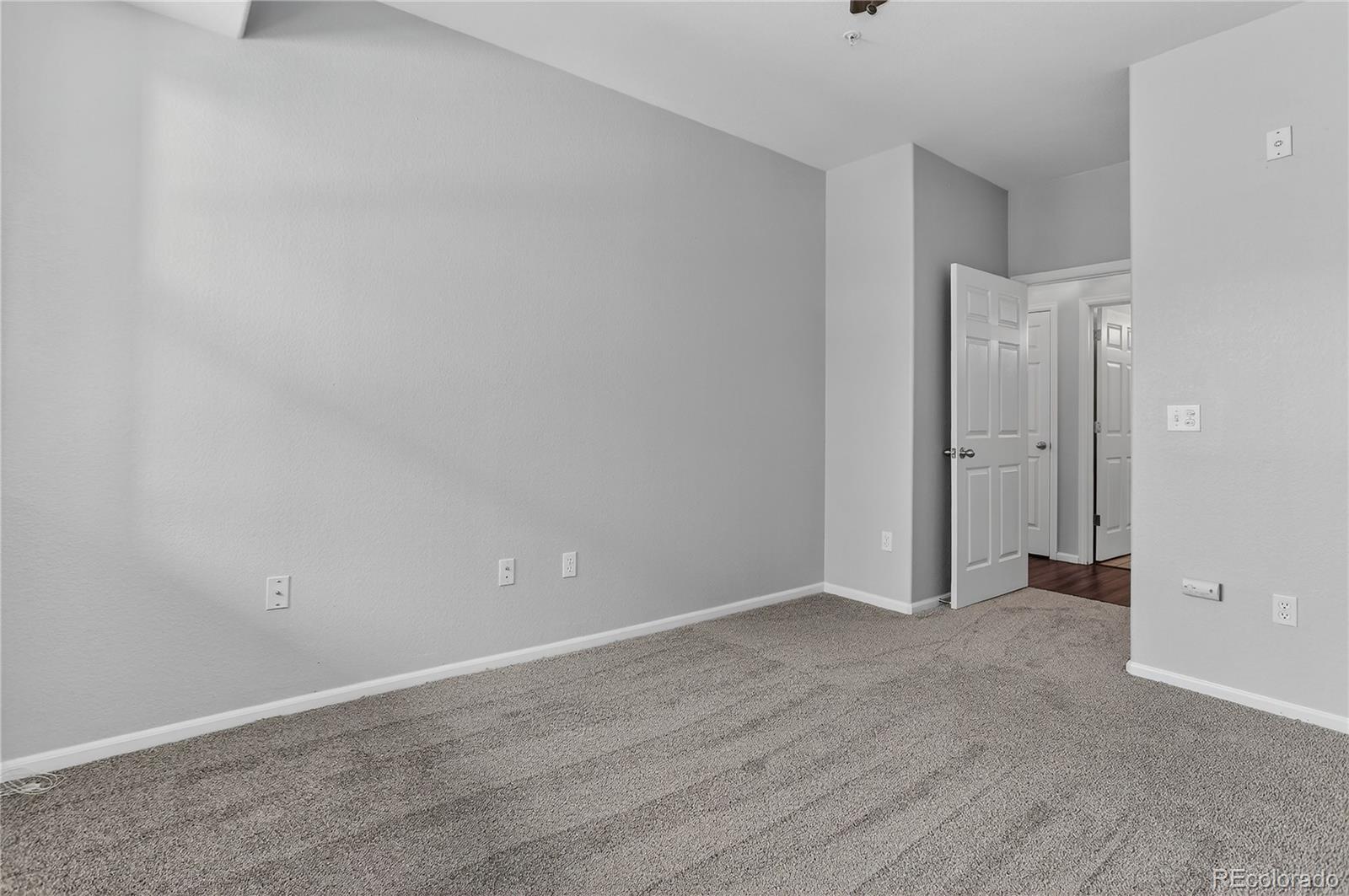 MLS Image #32 for 9633 e 5th avenue 10208,denver, Colorado