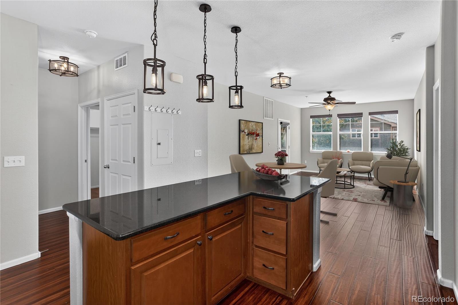 MLS Image #5 for 9633 e 5th avenue 10208,denver, Colorado