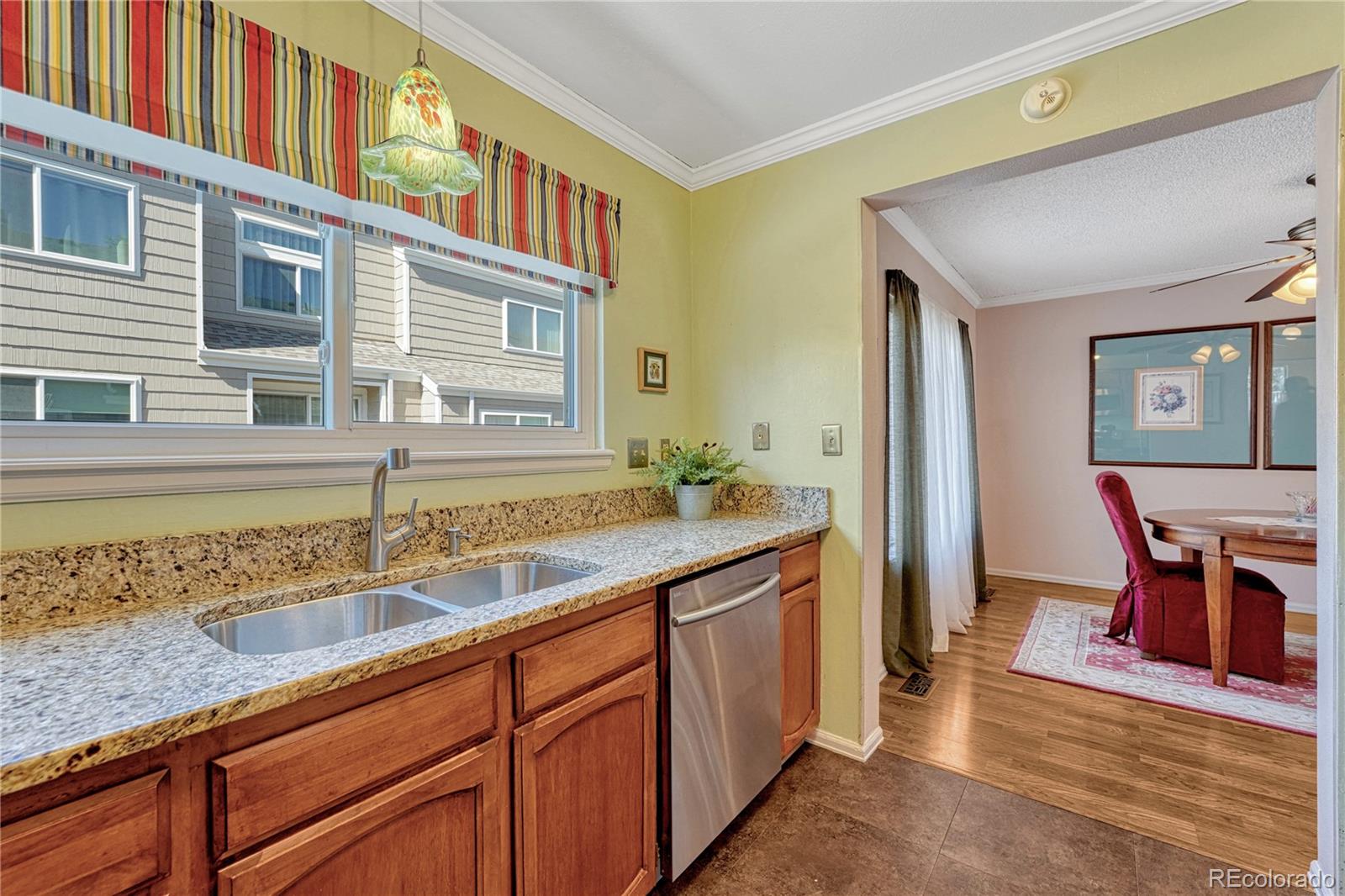 MLS Image #18 for 145  blue spruce court,highlands ranch, Colorado