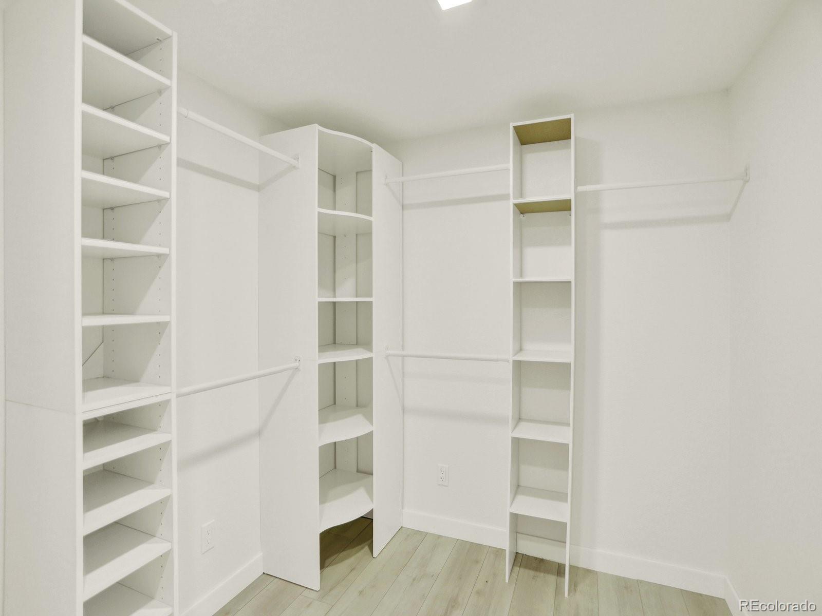 MLS Image #14 for 2046 s quitman street,denver, Colorado