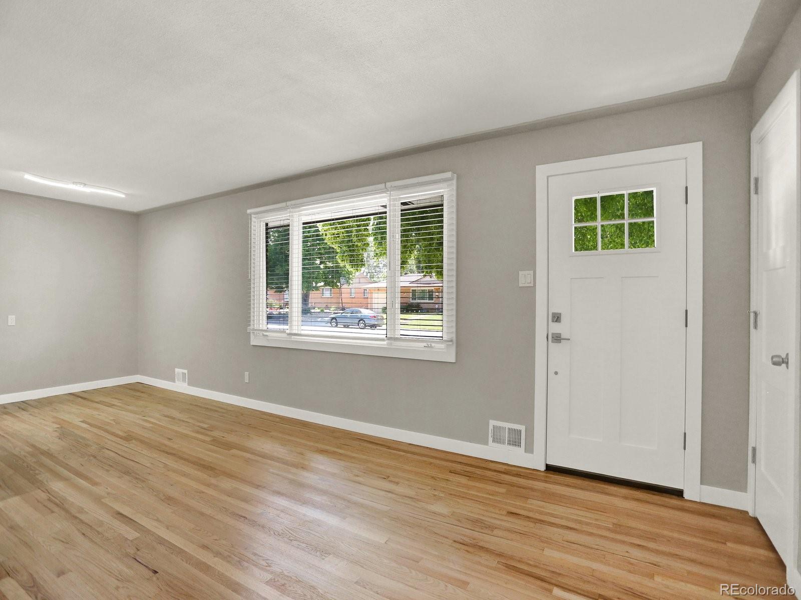 MLS Image #22 for 2046 s quitman street,denver, Colorado